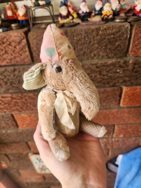 Raggy Elephant