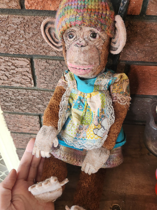 Raggy Chimp 'Mochi'