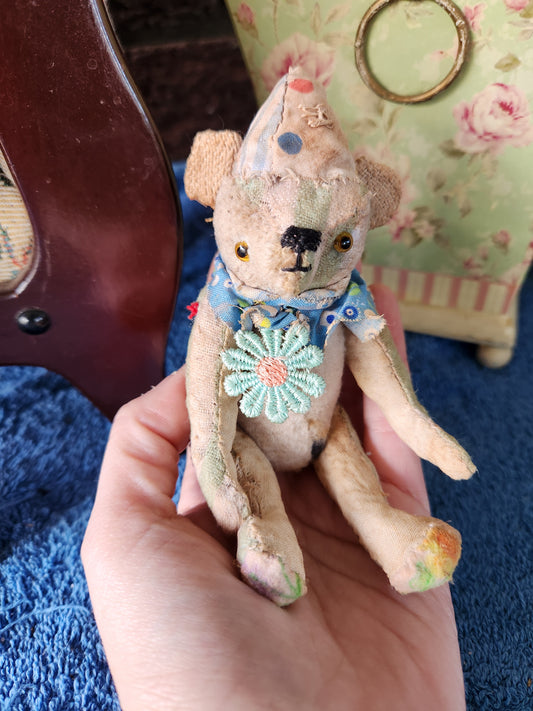 Raggy Clown Bear