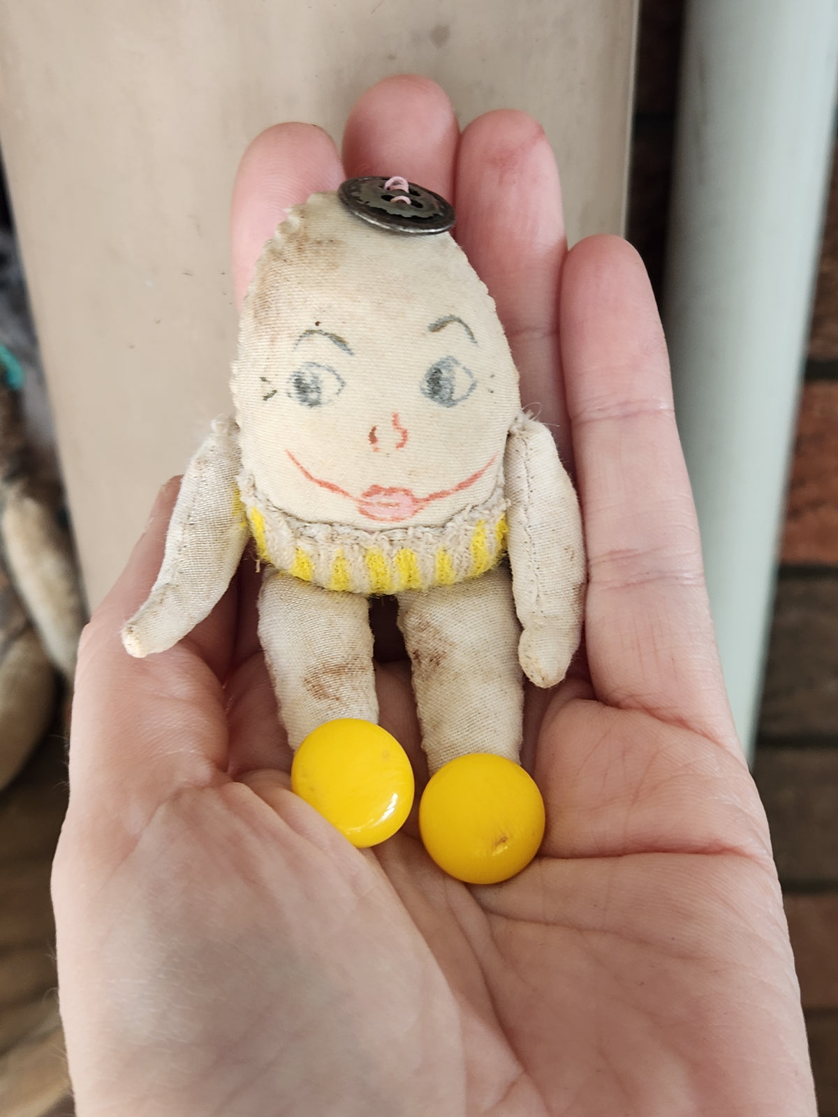 Raggy Humpty Dumpty